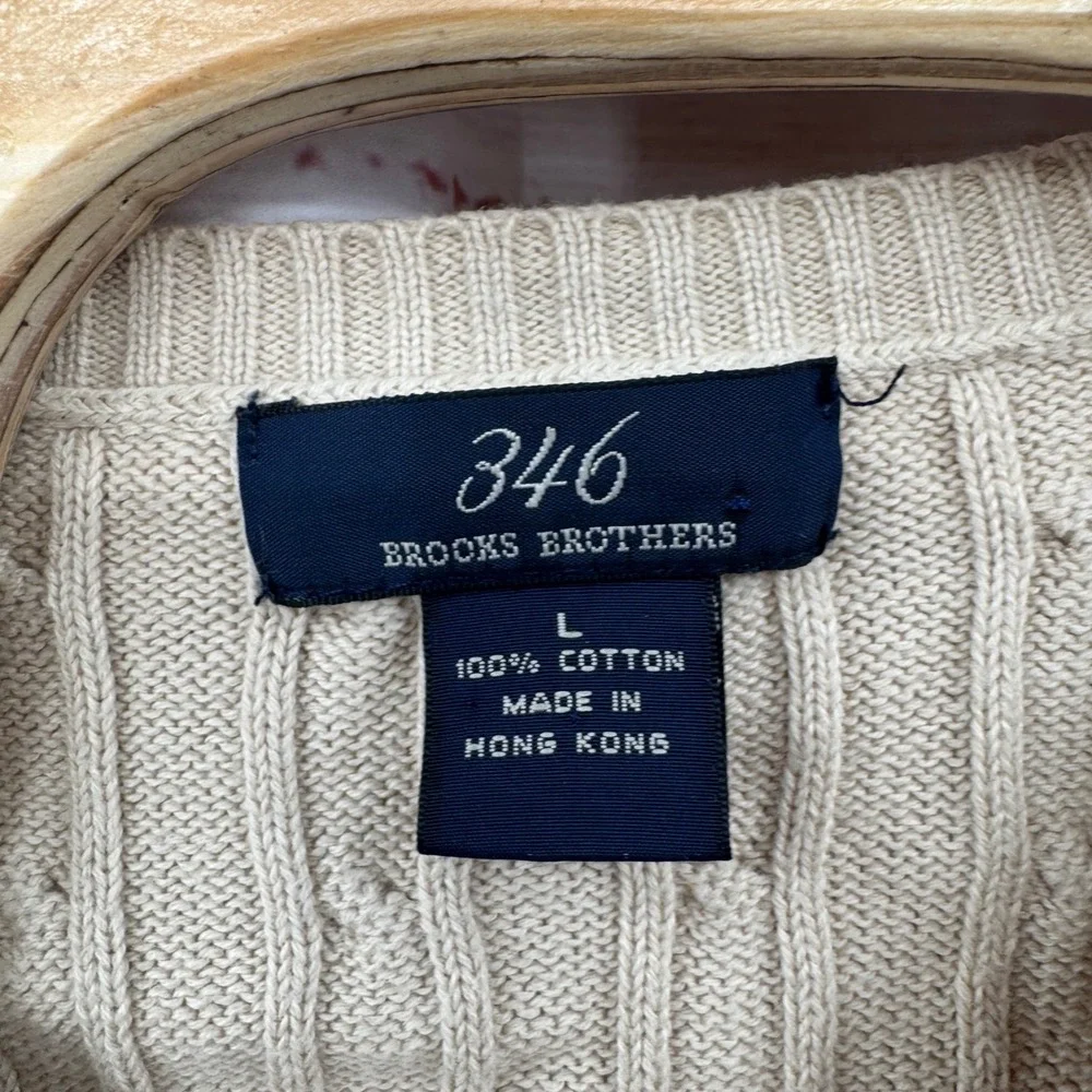 Brooks Brothers Sweater Vest Mens‎ Size Medium Cable Knit V Neck Cotton Casual